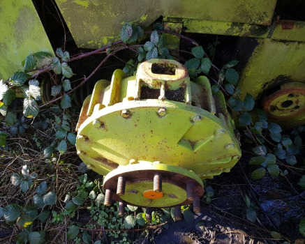 Claas Dominator 86 Front Axle Hub Lhs Complete 197344.2 - المحور الأمامي: صورة 1 Claas Dominator 86 Front Axle Hub Lhs Complete 197344.2 - المحور الأمامي: صورة 1