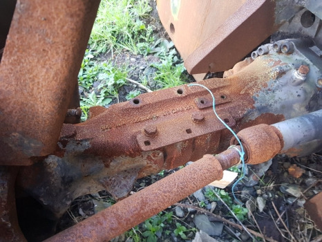 Claas Scorpion 635, 736, 732 Rear Axle Housing Lhs Rhs 12280500, 0019215840 - المحور الخلفي: صورة 1 Claas Scorpion 635, 736, 732 Rear Axle Housing Lhs Rhs 12280500, 0019215840 - المحور الخلفي: صورة 1