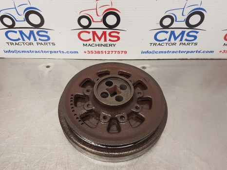 Deutz Agrotron 110, Mk3, 6, Agroplus, Engine Pulley 04209572, 04256084, 04198181 - شداد الحزام - الآلات الزراعية: صورة 1 Deutz Agrotron 110, Mk3, 6, Agroplus, Engine Pulley 04209572, 04256084, 04198181 - شداد الحزام - الآلات الزراعية: صورة 1