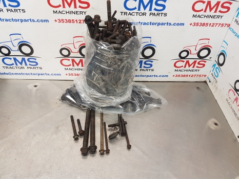 Deutz Agrotron 120 Engine Screw Set, Bolts, Bucket Bf6m1013, 04201666, 04202005 - المحرك و قطع الغيار: صورة 1 Deutz Agrotron 120 Engine Screw Set, Bolts, Bucket Bf6m1013, 04201666, 04202005 - المحرك و قطع الغيار: صورة 1