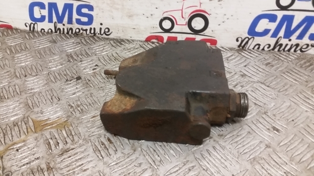 Deutz Agrotron 150 Mk3 Hydraulic Valve Slice - صمام هيدروليكي - جرار: صورة 5 Deutz Agrotron 150 Mk3 Hydraulic Valve Slice - صمام هيدروليكي - جرار: صورة 5