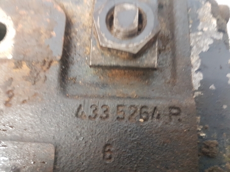 Deutz D07 7807,dx 120, 140, 160 Hydraulic Spool Valve 03593591 4335264r - صمام هيدروليكي - جرار: صورة 3 Deutz D07 7807,dx 120, 140, 160 Hydraulic Spool Valve 03593591 4335264r - صمام هيدروليكي - جرار: صورة 3