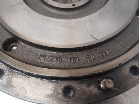Fendt 818, 711, 712, 714, 716, 820, Brake Cover Original, 716151150060 - أجزاء الفرامل - جرار: صورة 5 Fendt 818, 711, 712, 714, 716, 820, Brake Cover Original, 716151150060 - أجزاء الفرامل - جرار: صورة 5