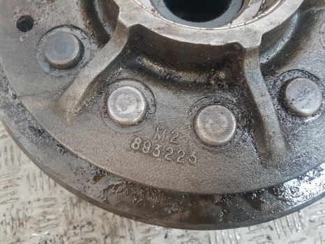 Fermec Terex Rear Axle Differential Complete 3772243m91, 882783m92, 893223m2 - صندوق التروس التفاضلية - جرافة حفار: صورة 5 Fermec Terex Rear Axle Differential Complete 3772243m91, 882783m92, 893223m2 - صندوق التروس التفاضلية - جرافة حفار: صورة 5