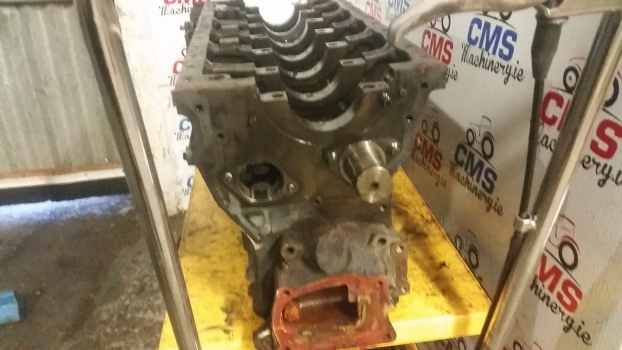 Fiat F, F Dt, 90, 140-90dt, F130, F140 Engine Cylinder Block 98413652, 4842542 - حاجز الاسطوانة - جرار: صورة 3 Fiat F, F Dt, 90, 140-90dt, F130, F140 Engine Cylinder Block 98413652, 4842542 - حاجز الاسطوانة - جرار: صورة 3