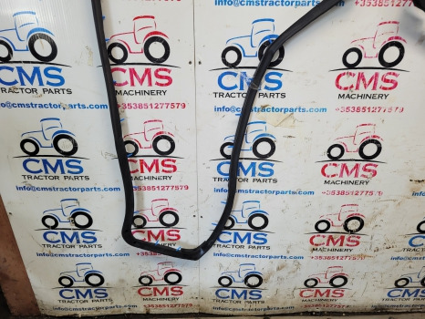 Ford 10, 30, 100, 200, 600, 1000 Ser Super Q, Q Cab Door Seal Kit D8nn9420531ac - باب و قطع الغيار: صورة 5 Ford 10, 30, 100, 200, 600, 1000 Ser Super Q, Q Cab Door Seal Kit D8nn9420531ac - باب و قطع الغيار: صورة 5