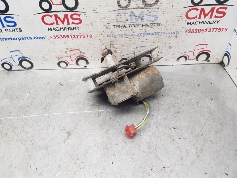 Ford 10, 600, Tw Ser 6610 Q Cab Wiper Motor D9nn17b571ab, D9nn17485ba, 83919603 - مساحة الزجاج الأمامي - جرار: صورة 4 Ford 10, 600, Tw Ser 6610 Q Cab Wiper Motor D9nn17b571ab, D9nn17485ba, 83919603 - مساحة الزجاج الأمامي - جرار: صورة 4
