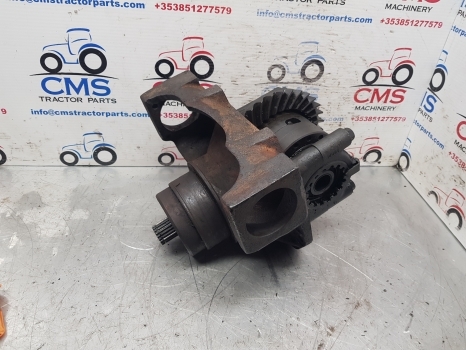 Ford 10 Carraro 709/19s2 Front Axle Differential Housing 18760 Car65598 9968055 - صندوق التروس التفاضلية - جرار: صورة 1 Ford 10 Carraro 709/19s2 Front Axle Differential Housing 18760 Car65598 9968055 - صندوق التروس التفاضلية - جرار: صورة 1