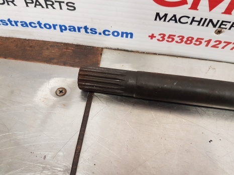 Ford 10 Ser 6710, 6810, 7610, Pto Shaft Brand New 15/25 C5nn7a684a, 87554800 - نقل الحركة - جرار: صورة 4 Ford 10 Ser 6710, 6810, 7610, Pto Shaft Brand New 15/25 C5nn7a684a, 87554800 - نقل الحركة - جرار: صورة 4