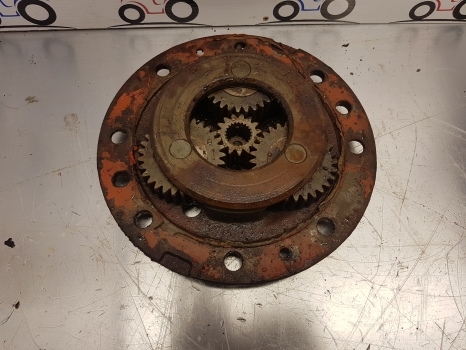 Ford 10 Series Carraro Hub Cover Assembly Car115643, 9968080, Car120836, N13513 - محور - جرار: صورة 2 Ford 10 Series Carraro Hub Cover Assembly Car115643, 9968080, Car120836, N13513 - محور - جرار: صورة 2