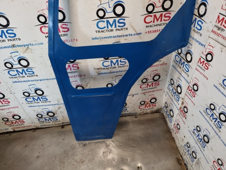 Ford 2000, 3000, 2600, 3600 Cab Door Frame Lhs - باب و قطع الغيار: صورة 4 Ford 2000, 3000, 2600, 3600 Cab Door Frame Lhs - باب و قطع الغيار: صورة 4