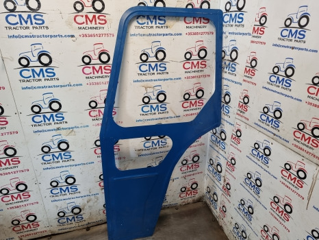 Ford 2000, 3000, 2600, 3600 Cab Door Frame Lhs - باب و قطع الغيار: صورة 1 Ford 2000, 3000, 2600, 3600 Cab Door Frame Lhs - باب و قطع الغيار: صورة 1