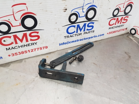 Ford 2810, 4610, 4600 Alternator Bracket Kit D3nn10239a, 81837759 - مولد كهرباء - الآلات الزراعية: صورة 4 Ford 2810, 4610, 4600 Alternator Bracket Kit D3nn10239a, 81837759 - مولد كهرباء - الآلات الزراعية: صورة 4