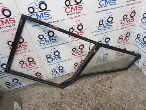 باب و قطع الغيار - جرار Ford 4110, 5610, 6410, 7410 Lp Cab Door Right 83931994, 83957672: صورة 1