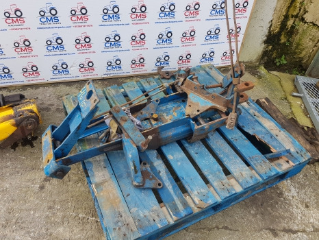 Ford 4610, 4600, 4000, 3910, Pick Up Hitch Complete Original - إطار/ شاسيه: صورة 2 Ford 4610, 4600, 4000, 3910, Pick Up Hitch Complete Original - إطار/ شاسيه: صورة 2