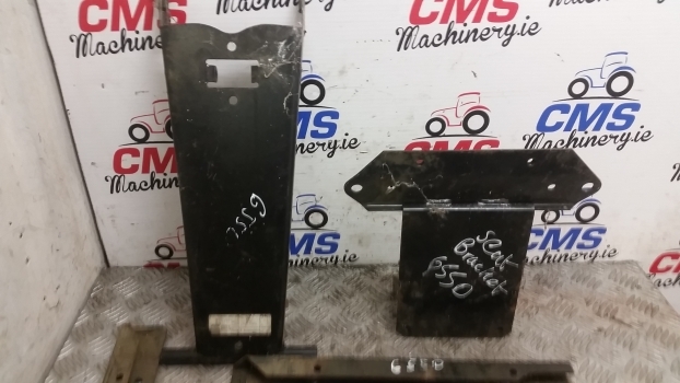 Ford 555c, 655c, 555d, 575d, 655d, 675d Seat Brackets E8nna464aa, 83971793 - مقعد - جرار: صورة 3 Ford 555c, 655c, 555d, 575d, 655d, 675d Seat Brackets E8nna464aa, 83971793 - مقعد - جرار: صورة 3
