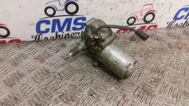 Ford 555c, 655c, 555d, 655d, 575d, 675d Wiper Motor Rear E8nn17n404aa - مساحة الزجاج الأمامي - جرار: صورة 1 Ford 555c, 655c, 555d, 655d, 575d, 675d Wiper Motor Rear E8nn17n404aa - مساحة الزجاج الأمامي - جرار: صورة 1