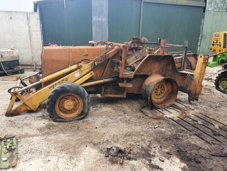 Ford 655c Engine, Front, Rear Axle, Backhoe, Transmission, Hydraulic Parts - جرافة حفار: صورة 1 Ford 655c Engine, Front, Rear Axle, Backhoe, Transmission, Hydraulic Parts - جرافة حفار: صورة 1