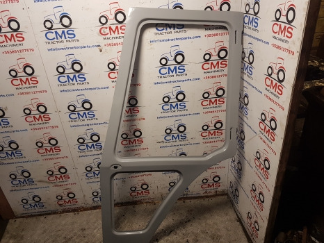 Ford 6610, 6710, 7710, 8210 Q Cab Door Frame Lhs New D8nn9420125bc - باب و قطع الغيار: صورة 1 Ford 6610, 6710, 7710, 8210 Q Cab Door Frame Lhs New D8nn9420125bc - باب و قطع الغيار: صورة 1