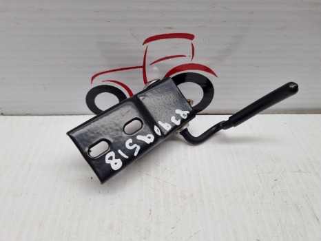 Ford 6610,7410, 5610, Tw Cab Rear Window Latch Rh 83909518, D6nn9440860a - باب و قطع الغيار: صورة 3 Ford 6610,7410, 5610, Tw Cab Rear Window Latch Rh 83909518, D6nn9440860a - باب و قطع الغيار: صورة 3