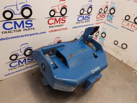 Ford 6640, 40 Series, Pick Up Hitch Bracket F0nns890aj, 81875162 - إطار/ شاسيه: صورة 2 Ford 6640, 40 Series, Pick Up Hitch Bracket F0nns890aj, 81875162 - إطار/ شاسيه: صورة 2