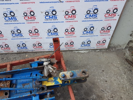 Ford 7610, 6610, 7710, 10 Series, Pick Up Hitch Complete Edpne967b - إطار/ شاسيه: صورة 4 Ford 7610, 6610, 7710, 10 Series, Pick Up Hitch Complete Edpne967b - إطار/ شاسيه: صورة 4
