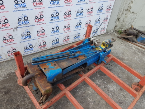 Ford 7610, 6610, 7710, 10 Series, Pick Up Hitch Complete Edpne967b - إطار/ شاسيه: صورة 2 Ford 7610, 6610, 7710, 10 Series, Pick Up Hitch Complete Edpne967b - إطار/ شاسيه: صورة 2