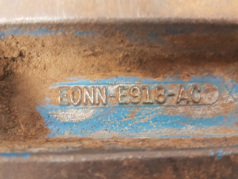 Ford 7810, 6610, 6410, 7710, 8210 Hook For Fwd. E0nne918ac29b, 83943810 - إطار/ شاسيه: صورة 5 Ford 7810, 6610, 6410, 7710, 8210 Hook For Fwd. E0nne918ac29b, 83943810 - إطار/ شاسيه: صورة 5