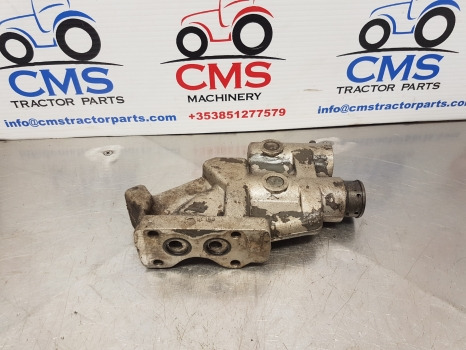 Ford 7840, 10, Tw, 40, Ts Series, Hydraulic Spool Coupling E9nnr963ab , 87382001 - نظام الهيدروليك: صورة 1 Ford 7840, 10, Tw, 40, Ts Series, Hydraulic Spool Coupling E9nnr963ab , 87382001 - نظام الهيدروليك: صورة 1