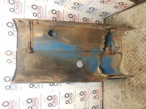 Ford 7840, 8240, 8340 Bonnet Hood Panel Assy 81872176, E9nn16619ef, E9nn16618cc - غطاء محرك المركبة - جرار: صورة 4 Ford 7840, 8240, 8340 Bonnet Hood Panel Assy 81872176, E9nn16619ef, E9nn16618cc - غطاء محرك المركبة - جرار: صورة 4