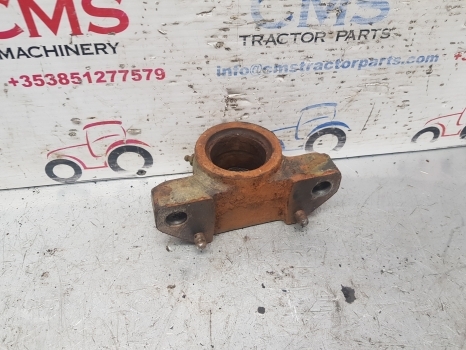 Ford New Holland Fiat 90-90 Front Axle Suspension Bracket 5140451, 5140452 - تعليق - جرار: صورة 1 Ford New Holland Fiat 90-90 Front Axle Suspension Bracket 5140451, 5140452 - تعليق - جرار: صورة 1