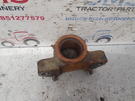 Ford New Holland Fiat 90-90 Front Axle Suspension Bracket 5140451, 5140452 - تعليق - جرار: صورة 2 Ford New Holland Fiat 90-90 Front Axle Suspension Bracket 5140451, 5140452 - تعليق - جرار: صورة 2