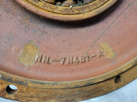 Ford Tw, 30 Series Tw15, 8530, Tw20 Dual Power Housing D8nn7n481aa, D8nn7n841ab - صندوق التروس: صورة 5 Ford Tw, 30 Series Tw15, 8530, Tw20 Dual Power Housing D8nn7n481aa, D8nn7n841ab - صندوق التروس: صورة 5