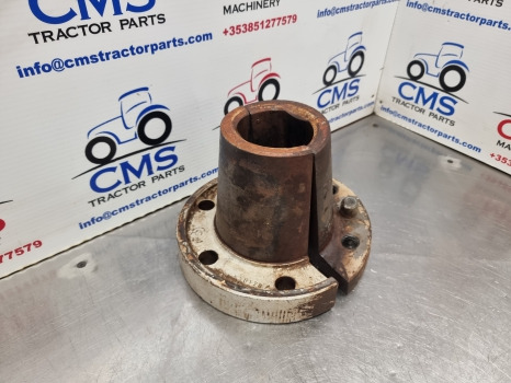Ford Tw15, Tw10, Tw20, Wheel Wedges Pair Welded D6nn1n035a, D9nn1n036aa - الجنوط - جرار: صورة 2 Ford Tw15, Tw10, Tw20, Wheel Wedges Pair Welded D6nn1n035a, D9nn1n036aa - الجنوط - جرار: صورة 2