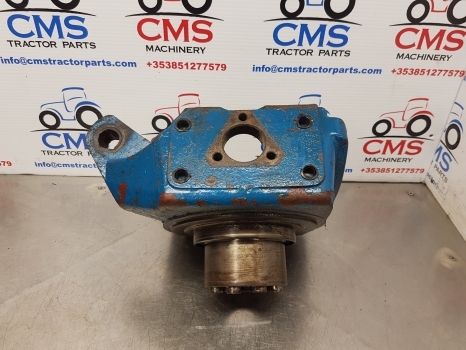 Ford Tw15, Tw25, 8210, 7910 Front Axle Swivel Housing Rhs Zp4472353331, 83945667 - مفصل التوجيه - جرار: صورة 1 Ford Tw15, Tw25, 8210, 7910 Front Axle Swivel Housing Rhs Zp4472353331, 83945667 - مفصل التوجيه - جرار: صورة 1