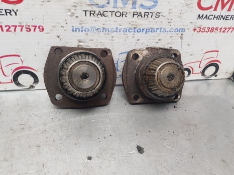 Jcb 2cx Axle King Pin Pair 448/42402, 453/30401, 458/20061, 453/30401 - مقود - جرافة حفار: صورة 1 Jcb 2cx Axle King Pin Pair 448/42402, 453/30401, 458/20061, 453/30401 - مقود - جرافة حفار: صورة 1