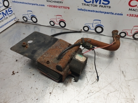 Jcb 2cx Right Hand Side Rear Light 700/23600 - مصابيح أضواء السيارة الخلفية - جرافة حفار: صورة 3 Jcb 2cx Right Hand Side Rear Light 700/23600 - مصابيح أضواء السيارة الخلفية - جرافة حفار: صورة 3