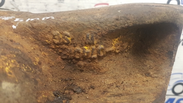 Jcb 3cx Front Axle Steering Spindle Swivel Housing Rhs 448/07401 - مفصل التوجيه - جرافة حفار: صورة 3 Jcb 3cx Front Axle Steering Spindle Swivel Housing Rhs 448/07401 - مفصل التوجيه - جرافة حفار: صورة 3
