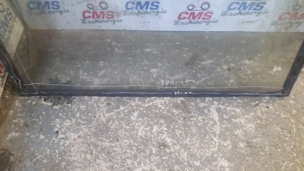 Jcb 410 Loader Cab Front Window Windscreen. Please Check By Photos. - الزجاج الأمامي - اللودر بعجل: صورة 5 Jcb 410 Loader Cab Front Window Windscreen. Please Check By Photos. - الزجاج الأمامي - اللودر بعجل: صورة 5