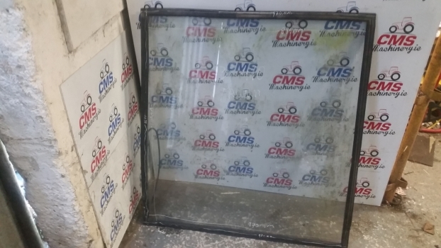 Jcb 410 Loader Cab Front Window Windscreen. Please Check By Photos. - الزجاج الأمامي - اللودر بعجل: صورة 2 Jcb 410 Loader Cab Front Window Windscreen. Please Check By Photos. - الزجاج الأمامي - اللودر بعجل: صورة 2
