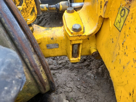Jcb 530-105 Front axle housing rhs 18.16:1, 453/3338 - المحور الأمامي - معدات المناولة: صورة 1 Jcb 530-105 Front axle housing rhs 18.16:1, 453/3338 - المحور الأمامي - معدات المناولة: صورة 1