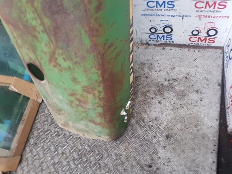 John Deere 3140, 3040, 3340, 3640, 3640s Hood, Bonnet Al30296, R52362 - غطاء محرك المركبة - جرار: صورة 5 John Deere 3140, 3040, 3340, 3640, 3640s Hood, Bonnet Al30296, R52362 - غطاء محرك المركبة - جرار: صورة 5