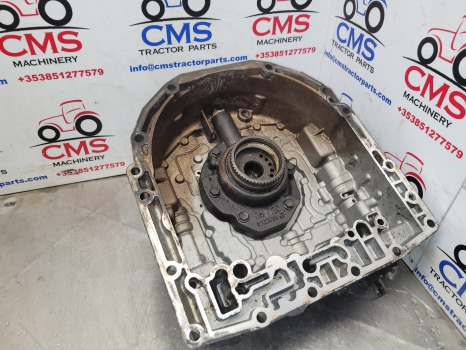 John Deere 6000, 6r, 6m Ser 6230 Transmission Gearbox Housing R213352, R331120 - صندوق التروس: صورة 3 John Deere 6000, 6r, 6m Ser 6230 Transmission Gearbox Housing R213352, R331120 - صندوق التروس: صورة 3