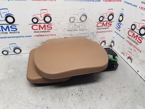 John Deere 6000 Series, 6100, 6200, 6320, 6610 Passenger Seat Al114321 - مقعد - جرار: صورة 4 John Deere 6000 Series, 6100, 6200, 6320, 6610 Passenger Seat Al114321 - مقعد - جرار: صورة 4