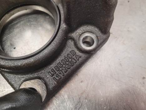 John Deere 6030, 6r, 6m Series 6230 Transmission Plate L165339, L172605, L202557 - صندوق التروس: صورة 2 John Deere 6030, 6r, 6m Series 6230 Transmission Plate L165339, L172605, L202557 - صندوق التروس: صورة 2