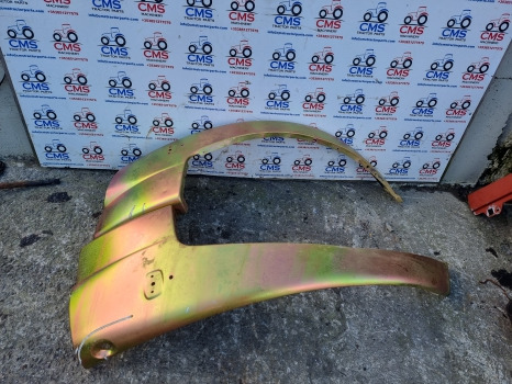 John Deere 6135r, 6r Series, Cab Mudguard Fender Pair L176177, L176176 - رفرف المركبة: صورة 2 John Deere 6135r, 6r Series, Cab Mudguard Fender Pair L176177, L176176 - رفرف المركبة: صورة 2