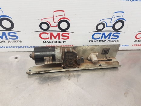 John Deere 6145r, 6m, 6r Series, Front Wiper Motor Assy Al215736 - مساحة الزجاج الأمامي - الآلات الزراعية: صورة 1 John Deere 6145r, 6m, 6r Series, Front Wiper Motor Assy Al215736 - مساحة الزجاج الأمامي - الآلات الزراعية: صورة 1