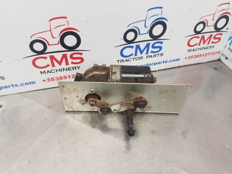 John Deere 6145r, 6m, 6r Series, Rear Wiper Motor Assy Al222250 - مساحة الزجاج الأمامي - الآلات الزراعية: صورة 4 John Deere 6145r, 6m, 6r Series, Rear Wiper Motor Assy Al222250 - مساحة الزجاج الأمامي - الآلات الزراعية: صورة 4
