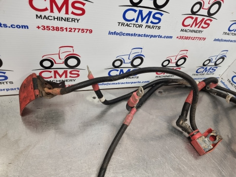 John Deere 6145r, 6r Series, Battery Cables Assy Al218316, Al220485 - النظام الكهربائي - الآلات الزراعية: صورة 2 John Deere 6145r, 6r Series, Battery Cables Assy Al218316, Al220485 - النظام الكهربائي - الآلات الزراعية: صورة 2