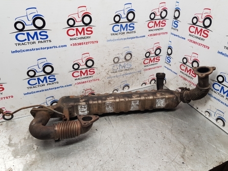 John Deere 6210r Exhaust Cooler Re548348; Re543792; Re540380; Re545843 - مبرد EGR - جرار: صورة 1 John Deere 6210r Exhaust Cooler Re548348; Re543792; Re540380; Re545843 - مبرد EGR - جرار: صورة 1